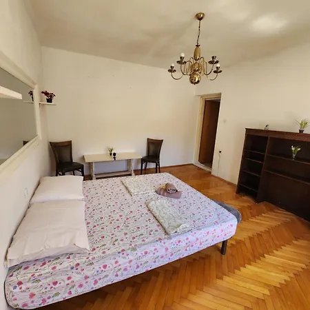 Guest house Centar