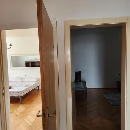 Vendégház Centar *