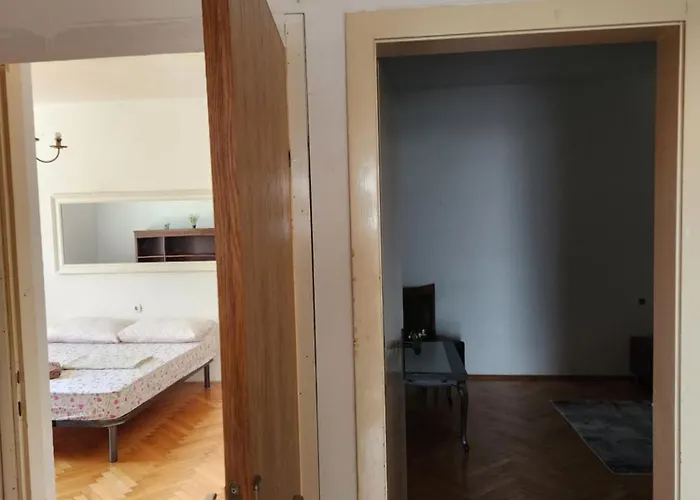 Guest house Centar *